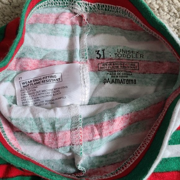 3 items - 3T Unisex holiday pajamas - Picture 6 of 10